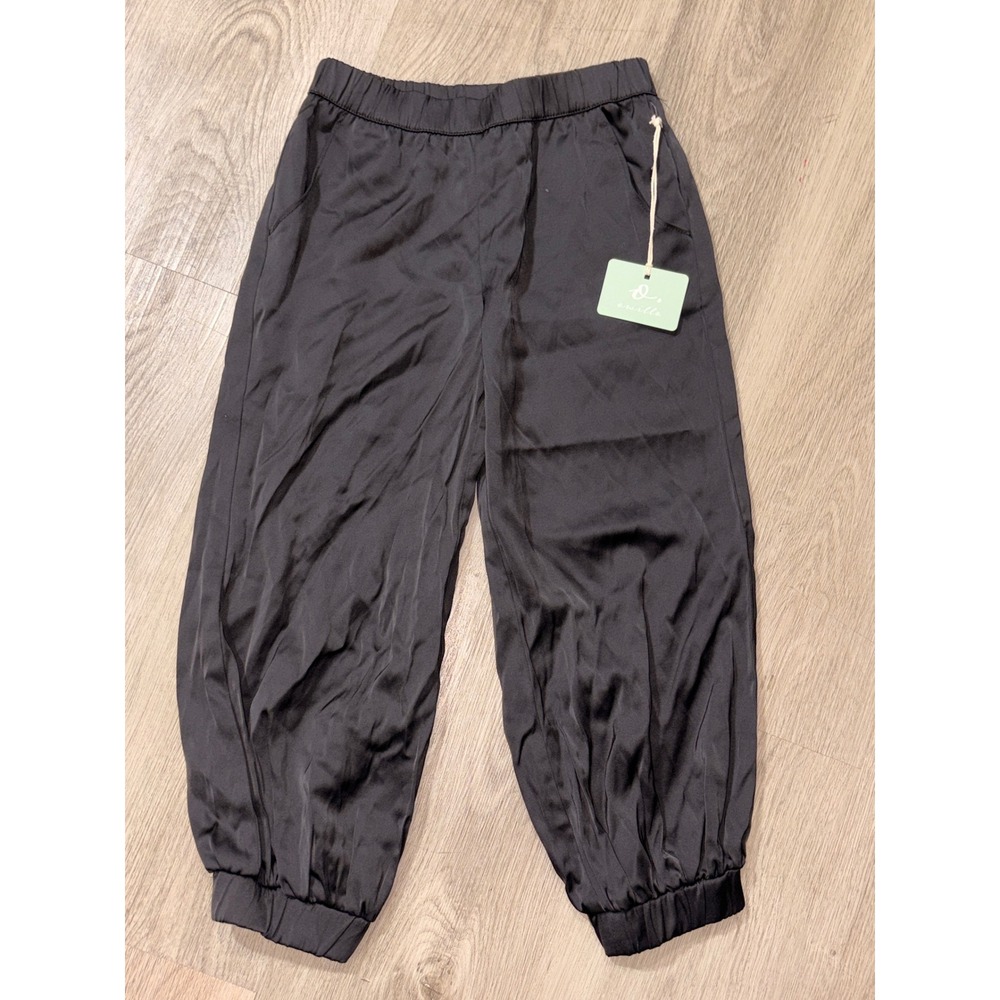 Owaisselle Kids Black Satin Jogger Pants Elastic Waist Tapered Trousers‎ NWT
